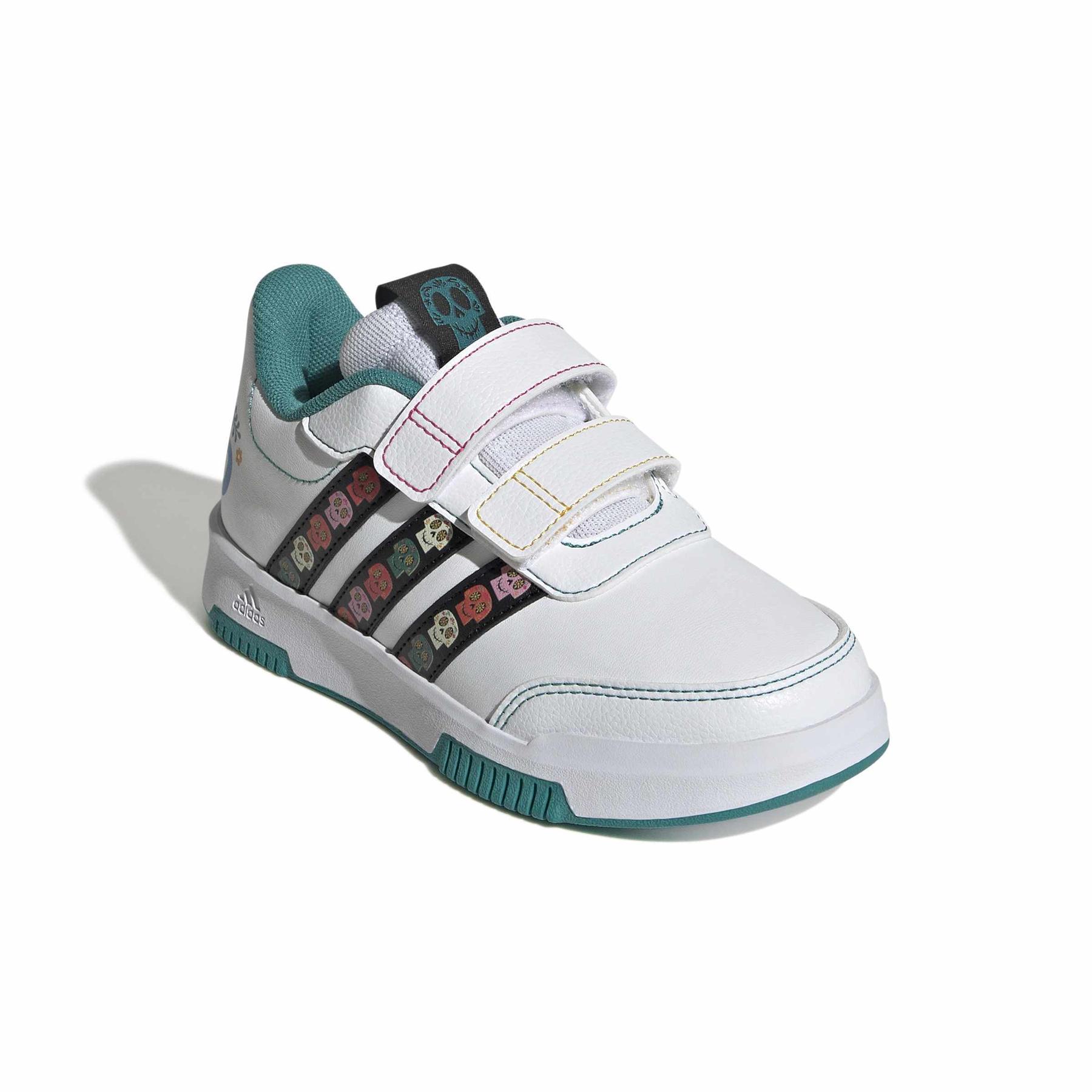 product/a/d/adidas_jq6174_6_footwear_photography_front_lateral_top_view_white-nw091625.jpg