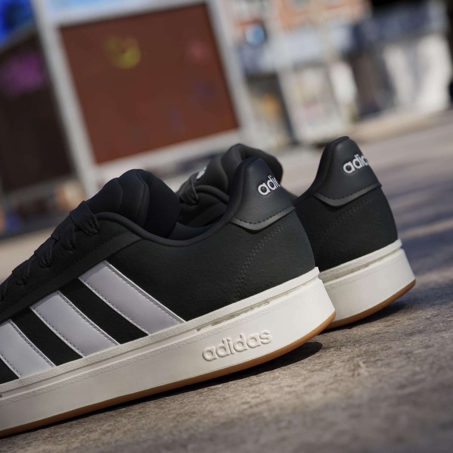 product/a/d/adidas_jr0543_noir_19.jpg