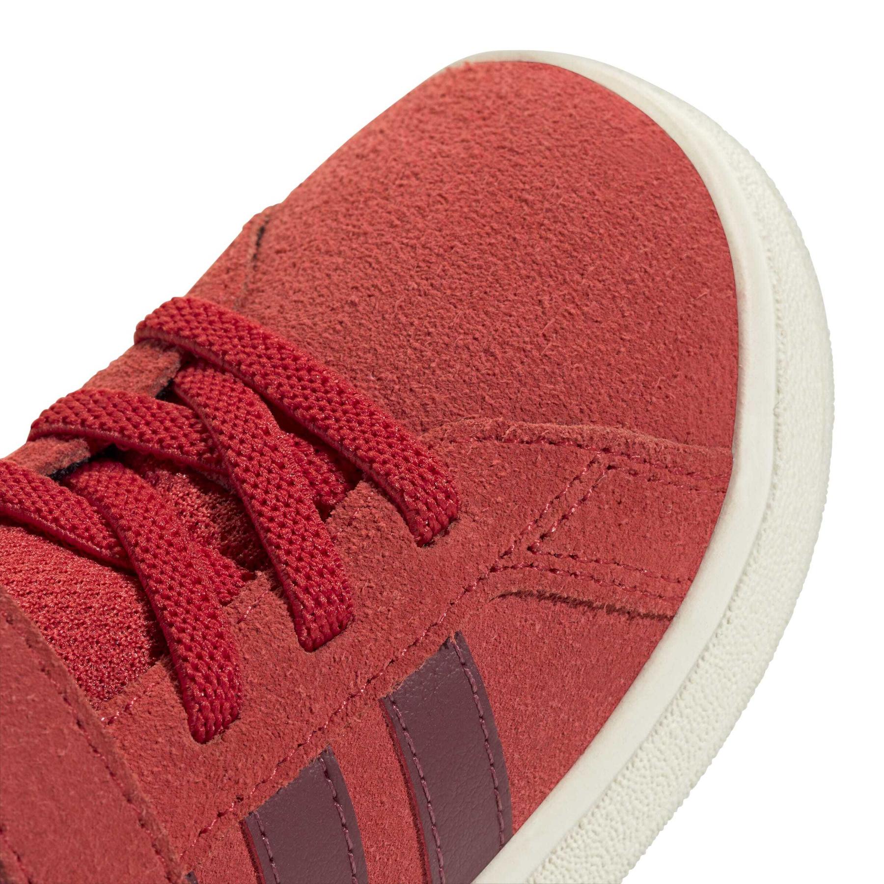 product/a/d/adidas_jr0777_8_footwear_photography_detail_view_1_white-nw091625.jpg