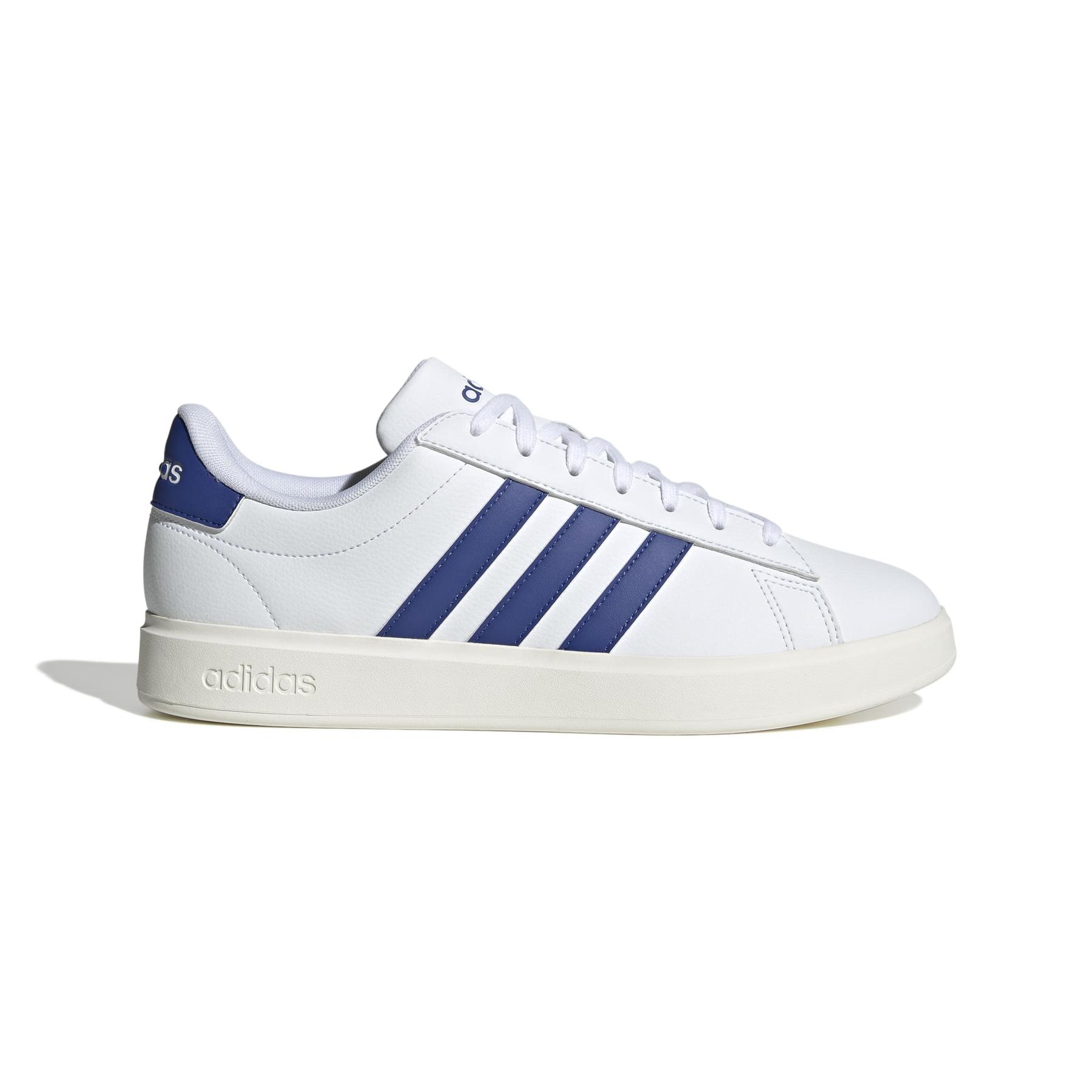 product/a/d/adidas_jr2225_1_footwear_photography_side_lateral_center_view_white-nw091625.jpg
