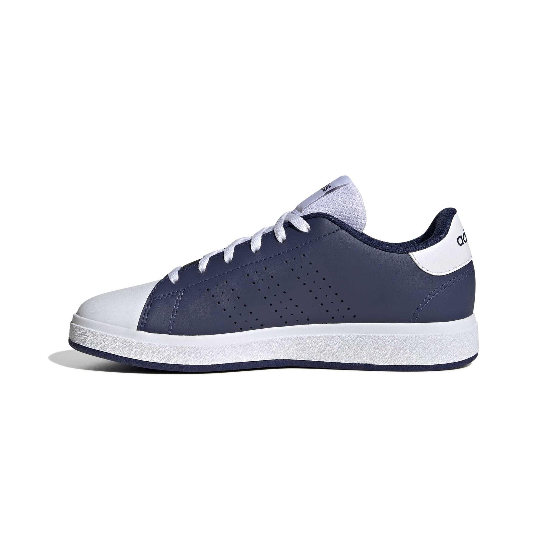 product/a/d/adidas_jr5978_5_footwear_photography_side_medial_center_view_white-nw091725.jpg