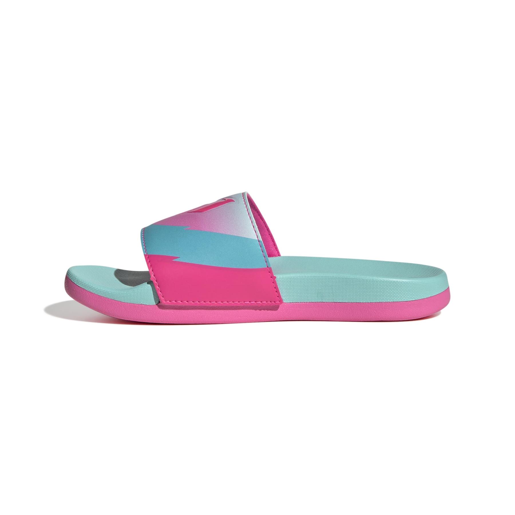 product/a/d/adidas_jr6327_5_footwear_photography_side_medial_center_view_white-nw091725.jpg