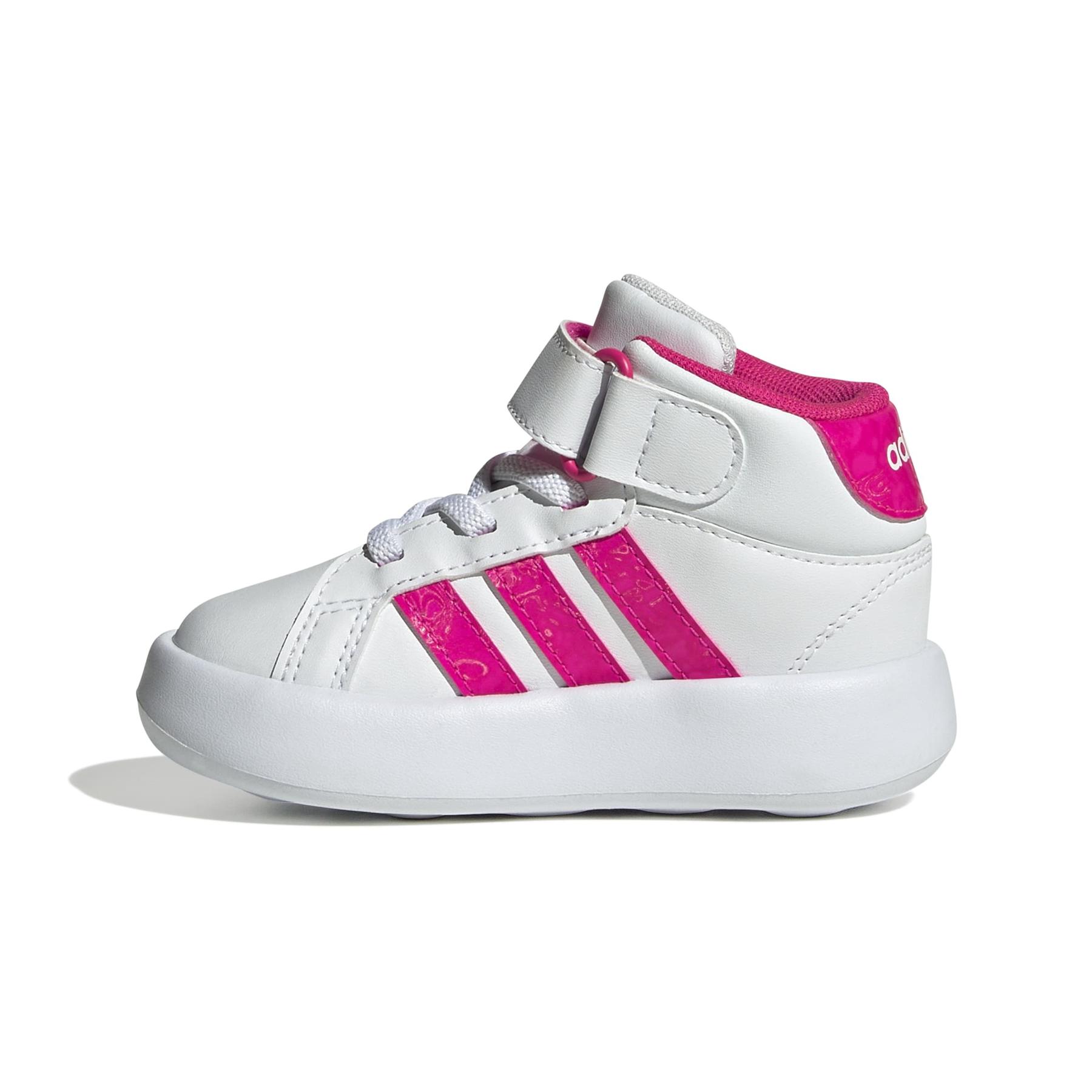 product/a/d/adidas_js1682_5_footwear_photography_side_medial_center_view_white-nw091725.jpg