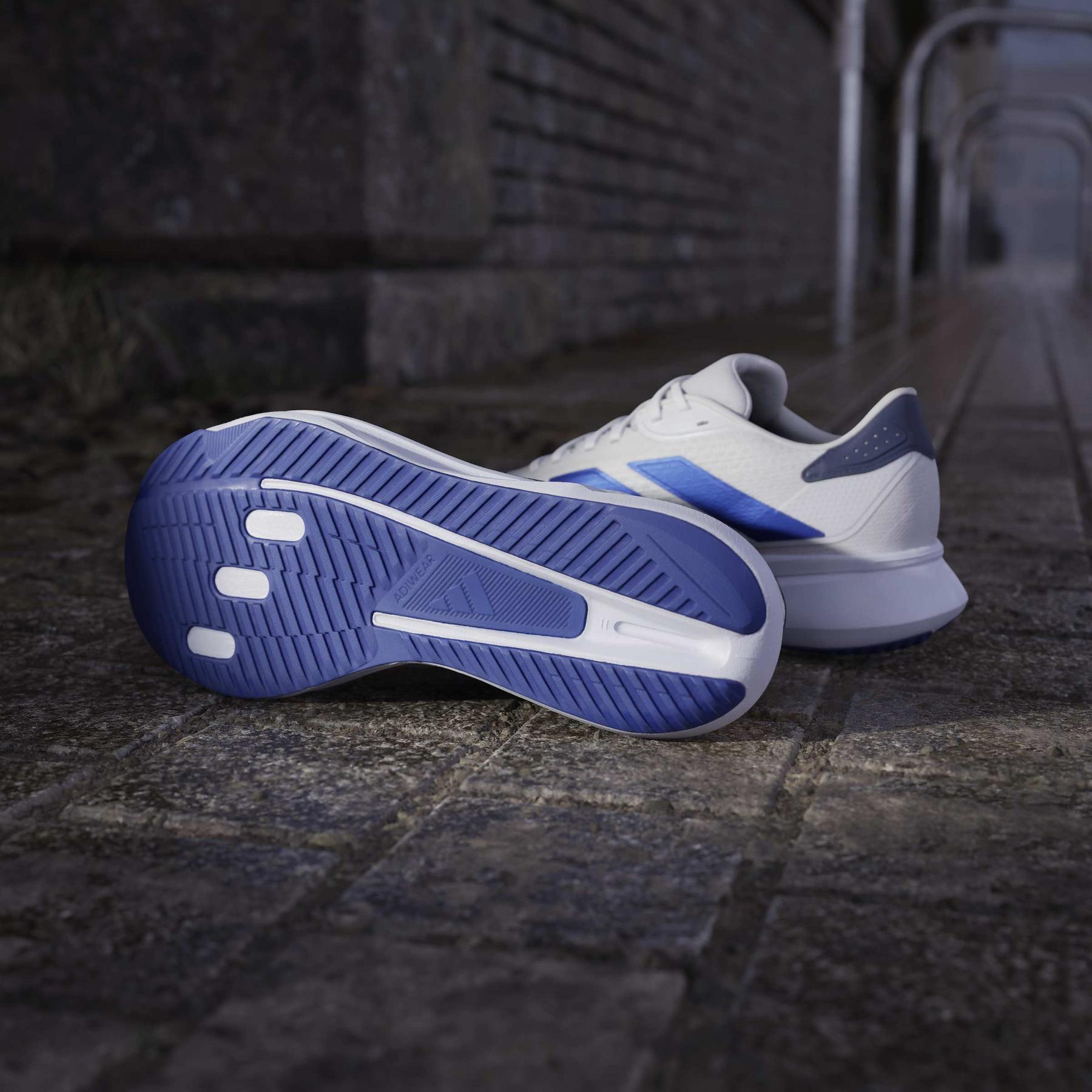 product/a/d/adidas_js4395_17_footwear_photography_heromrktng_view_4-nw091725.jpg