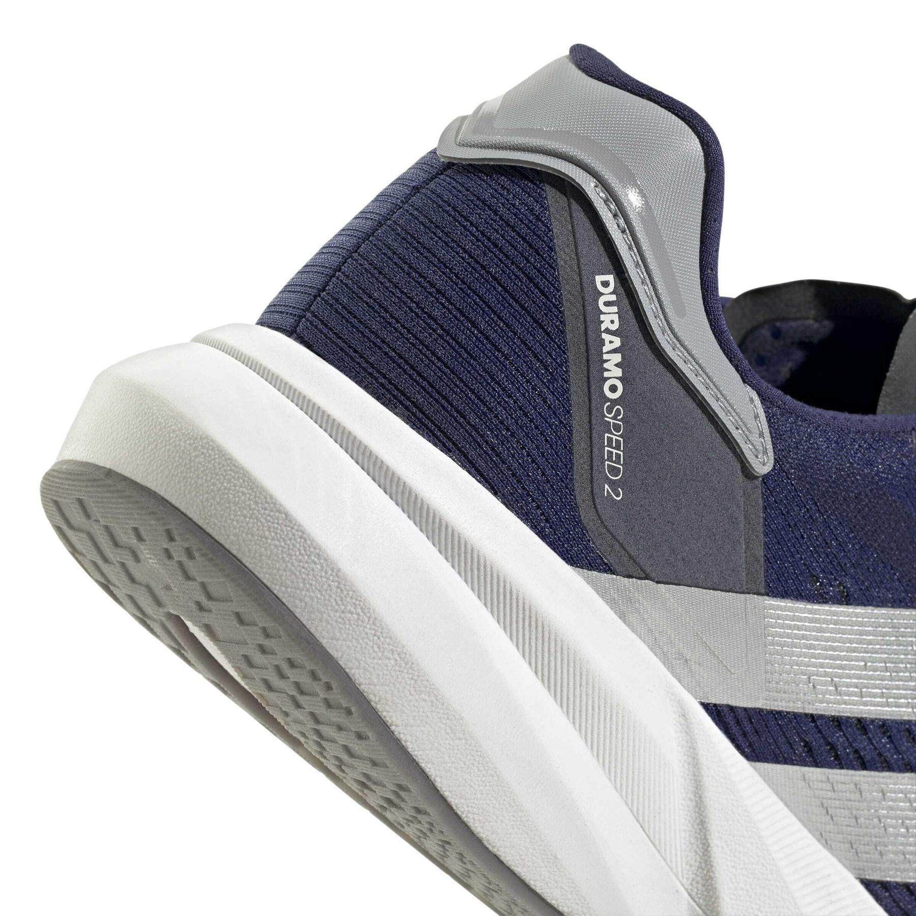 product/a/d/adidas_js4415_9_footwear_photography_detail_view_2_white-nw091725.jpg