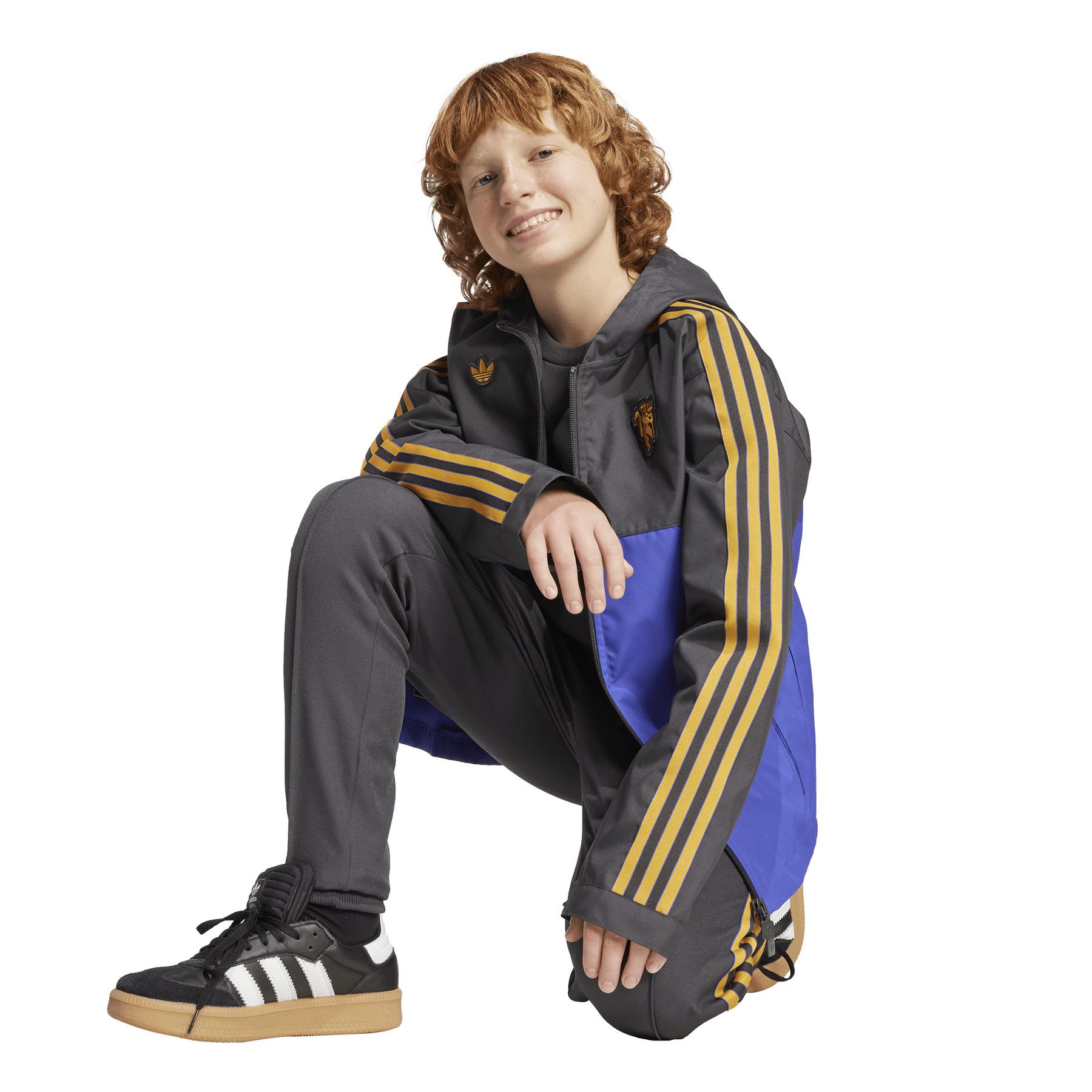 product/a/d/adidas_jy1079_utility-black_4.jpg