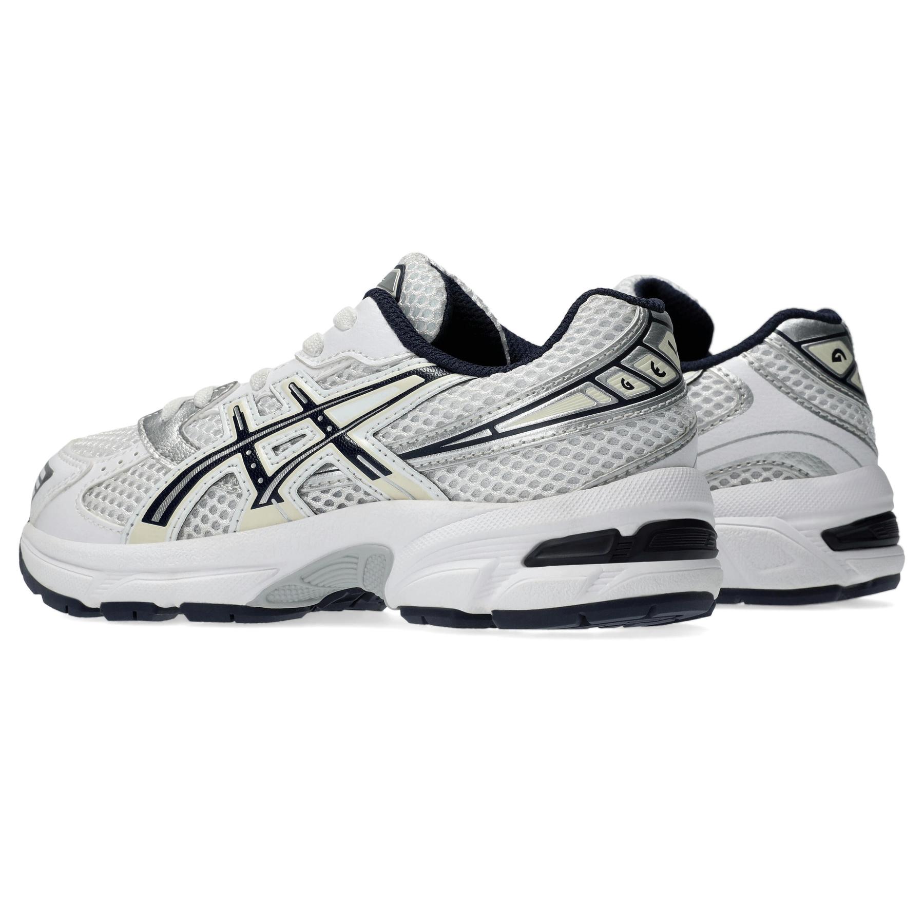 product/a/s/asics_1204a164_101_sb_fl_glb.jpg