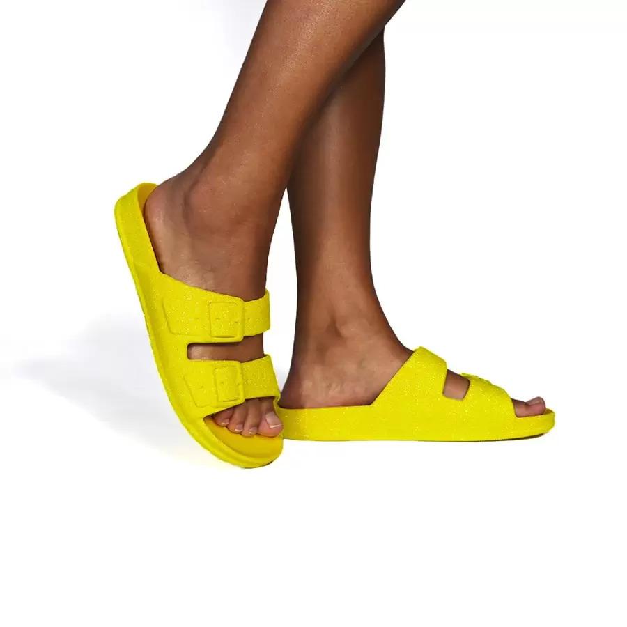 product/c/a/cacatoes_24s1020-102_yellow-fluo_4.jpg