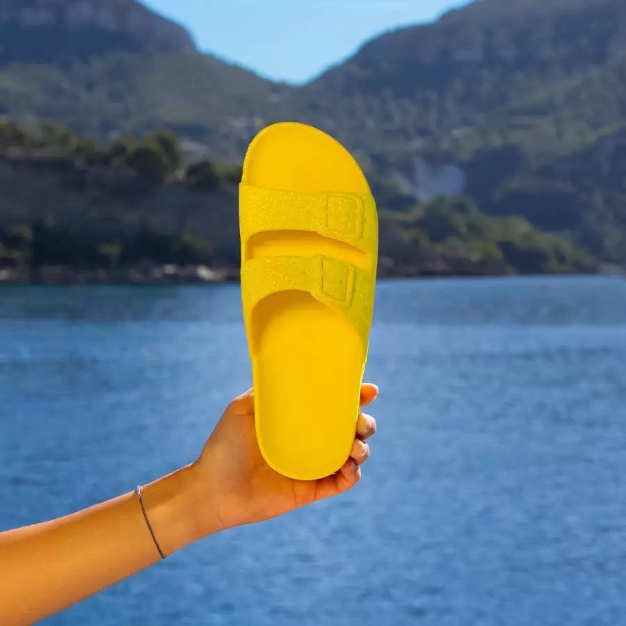 product/c/a/cacatoes_24s1020-102_yellow-fluo_5.jpg