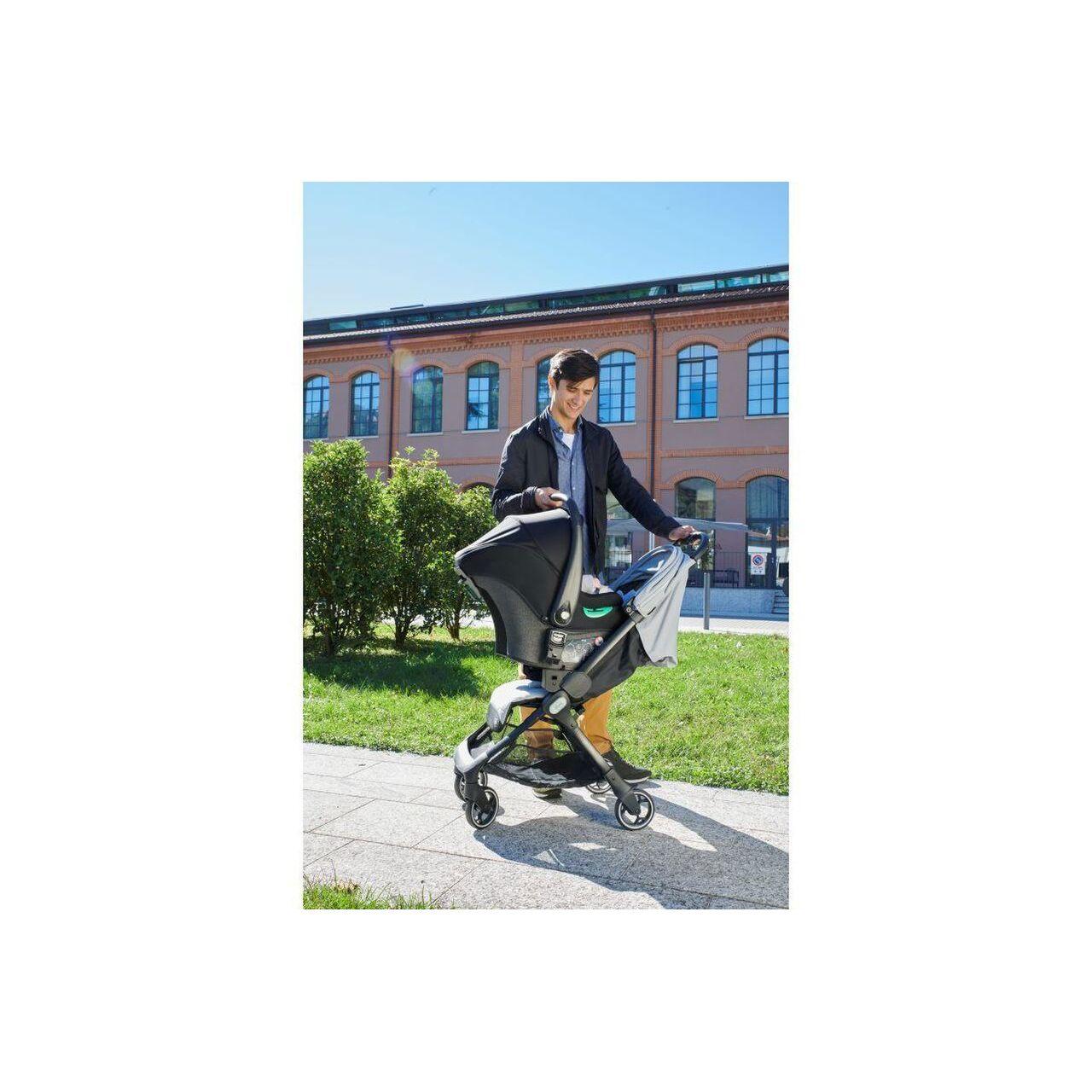 product/c/h/chicco_06079729950000_black_6.jpg