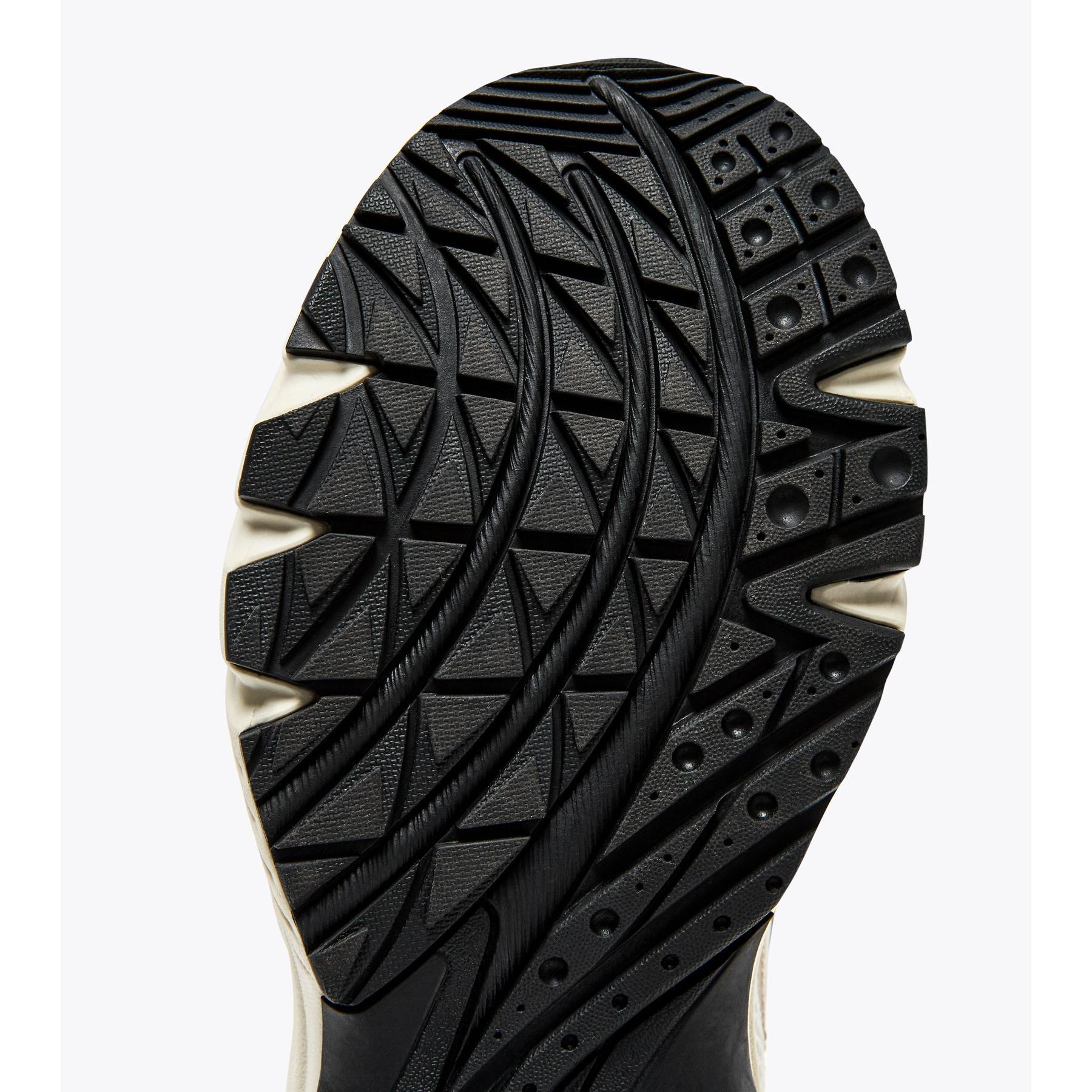 product/d/i/diadora_501.180418-96002_noir_5.jpg