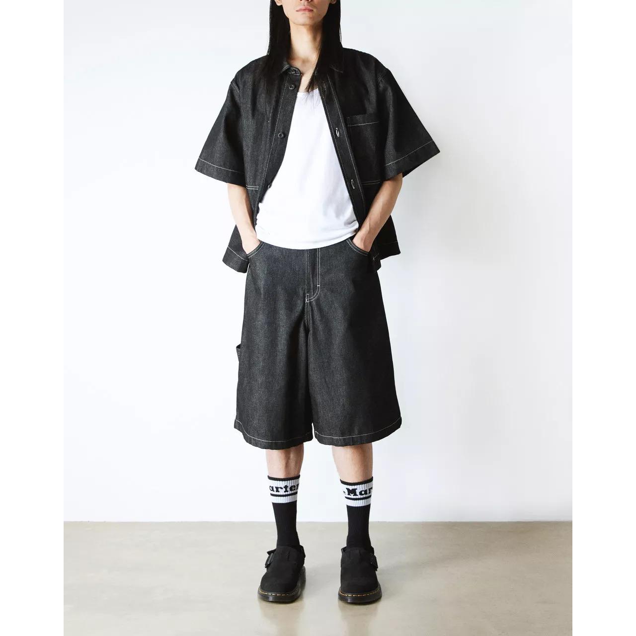 product/d/r/dr-martens_31563001_noir_2.jpg