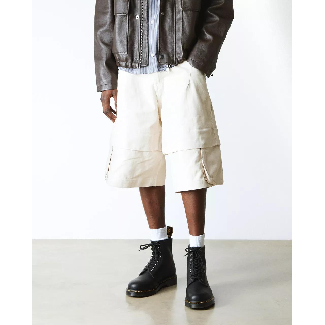 product/d/r/dr-martens_31981001_noir_2.jpg