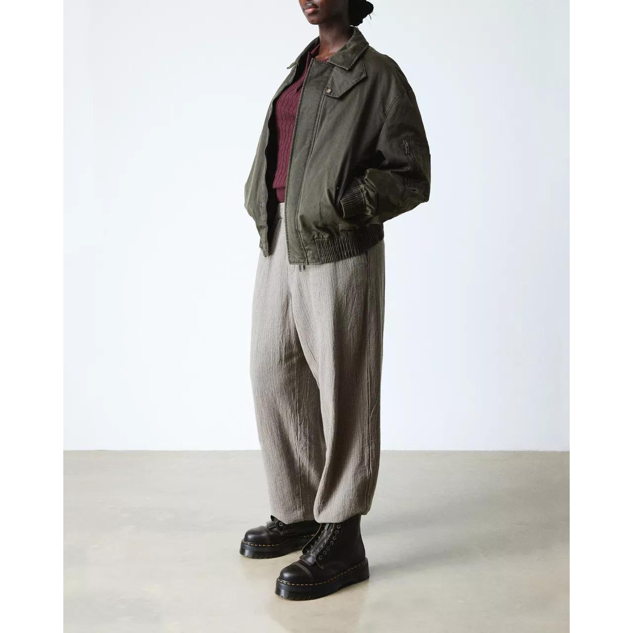 product/d/r/dr-martens_31993302_marron_2.jpg
