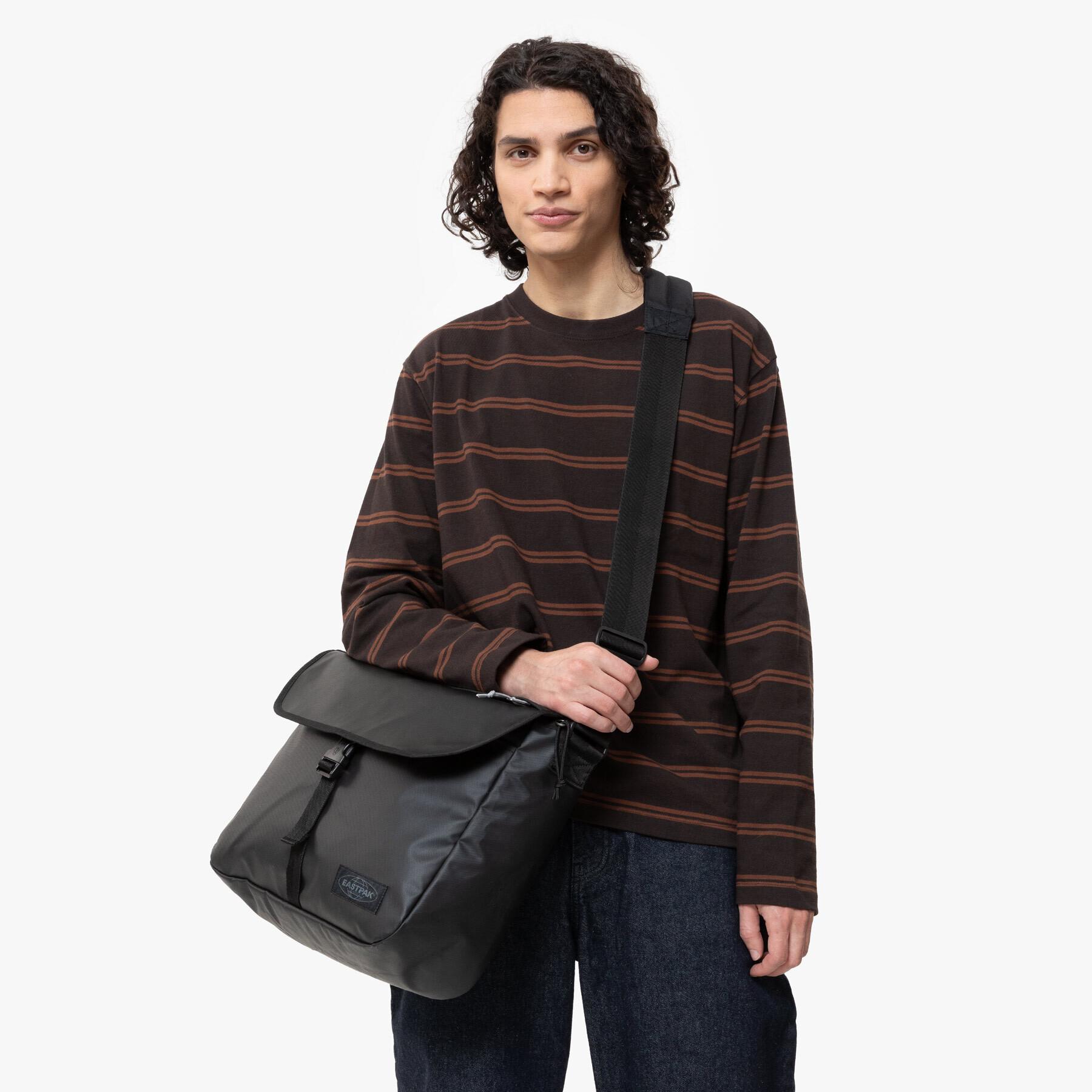 product/e/a/eastpak_ek00026eo13_12-nw052924.jpg