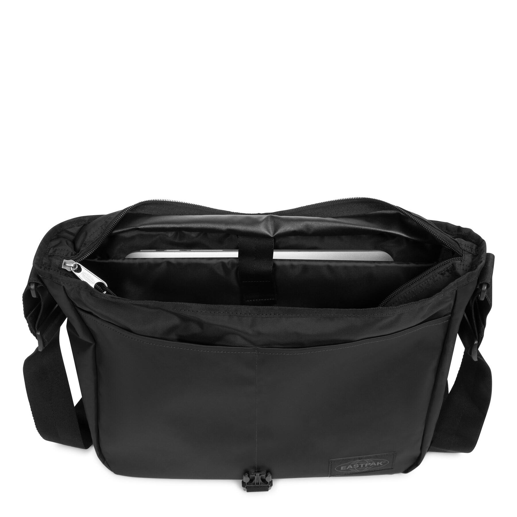 product/e/a/eastpak_ek00026eo13_4-nw052924.jpg