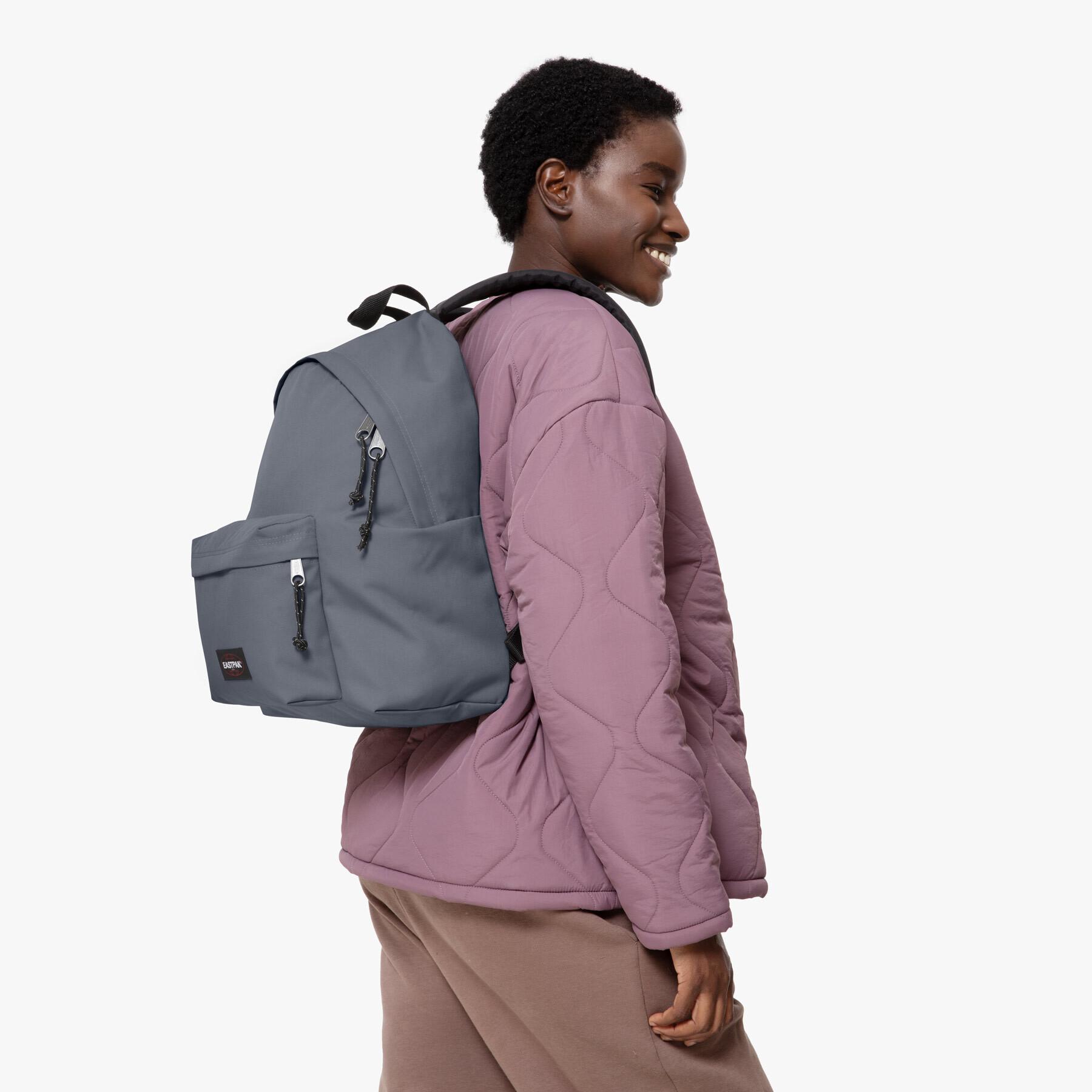 product/e/a/eastpak_ek0006207s1_cobble-grey_3.jpg