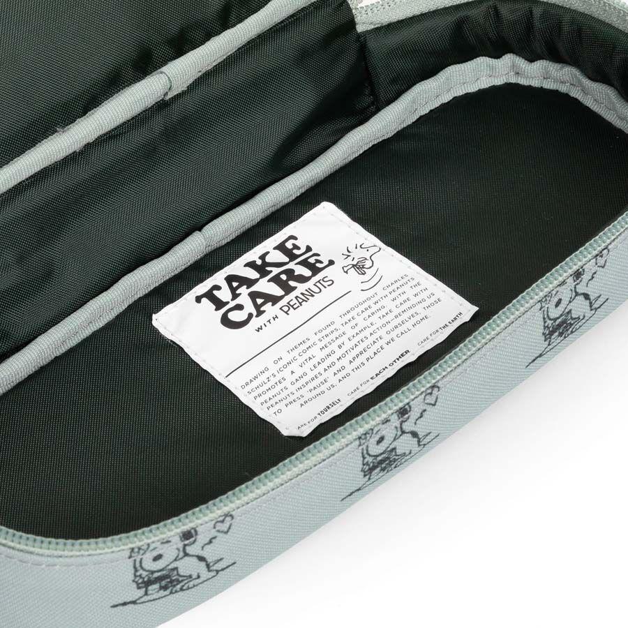product/e/a/eastpak_ek0007206o8_peanuts-mint_4.jpg