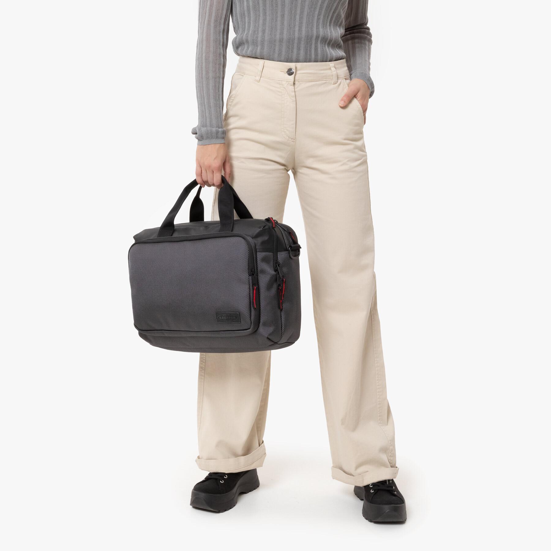 product/e/a/eastpak_ek0a5bhti97_1.jpg