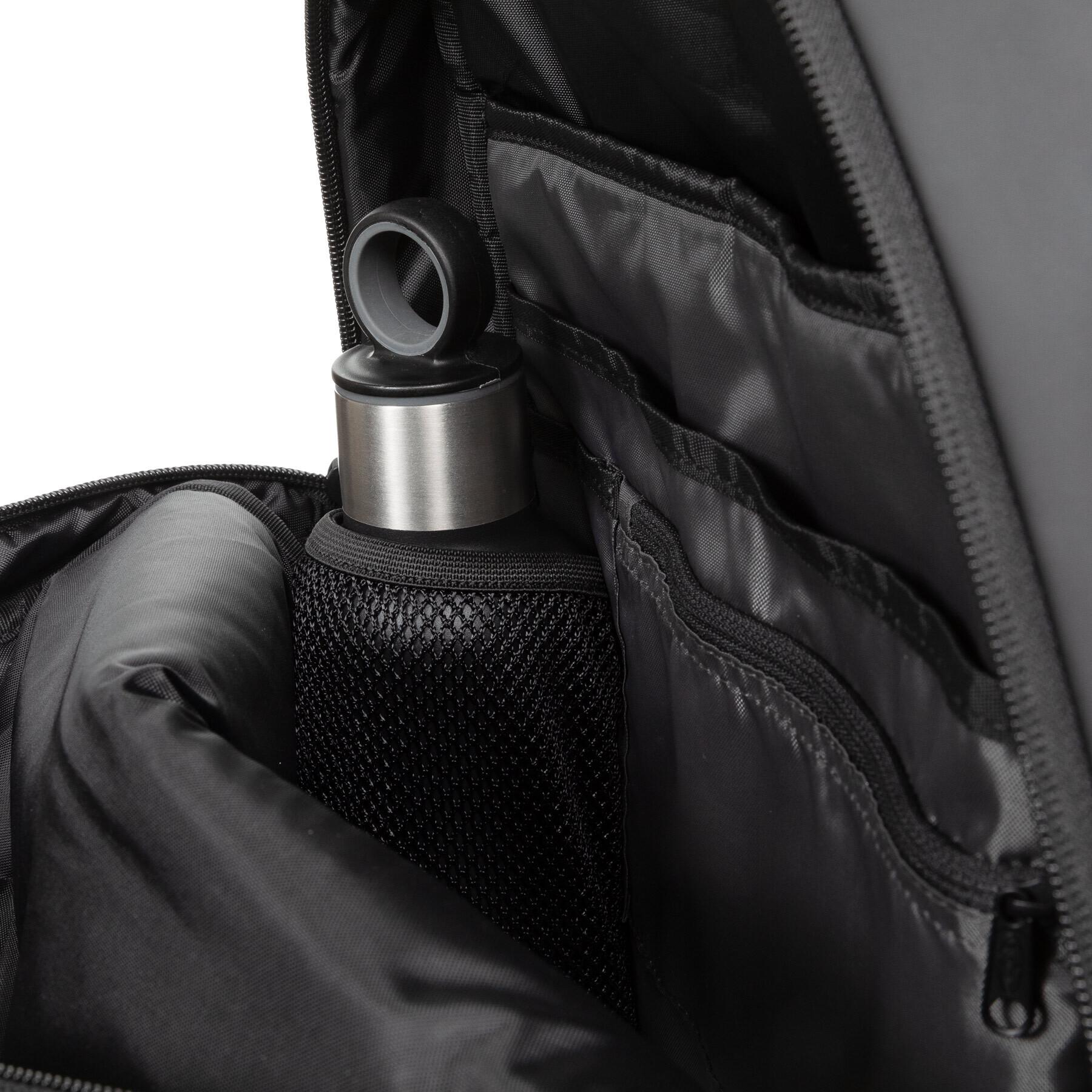 product/e/a/eastpak_ek0a5bhu1f5_7-nw052924.jpg