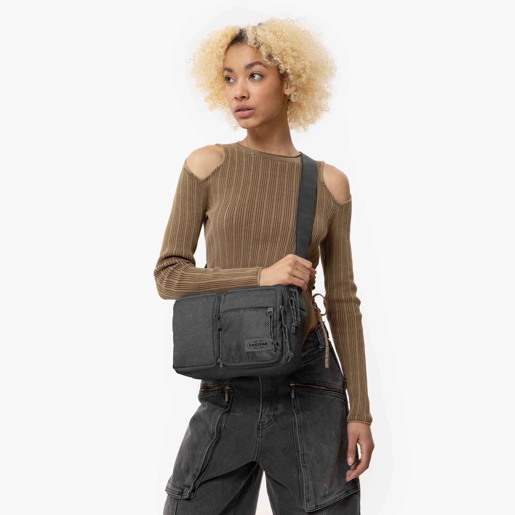 product/e/a/eastpak_ek0a5biu77h_10-nw052924.jpg