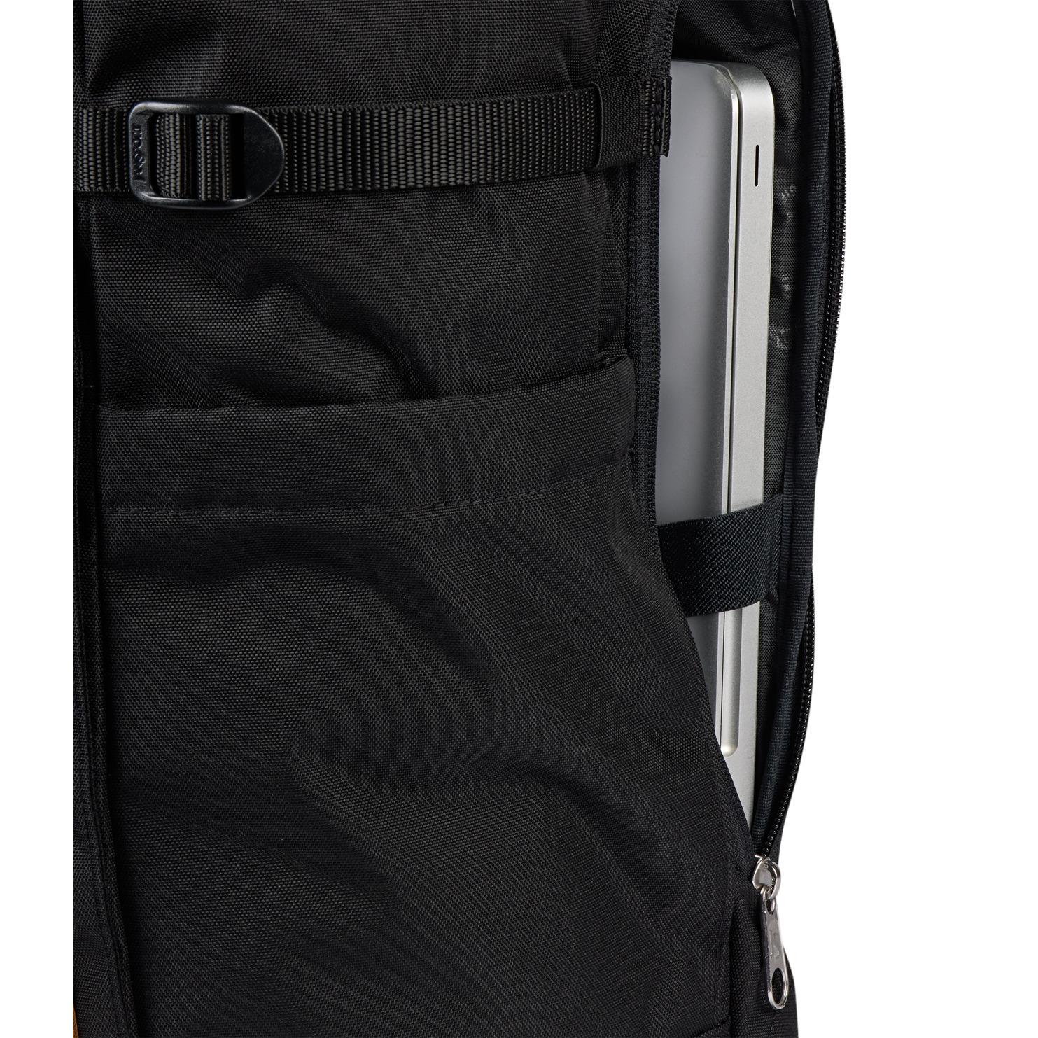 product/e/a/eastpak_ek0a5blgn55_black_3.jpg