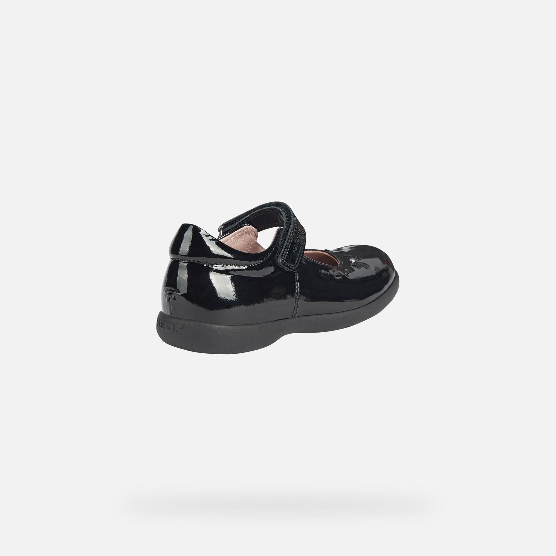product/g/e/geox_j16fha_00066_c9999_black_4.jpg