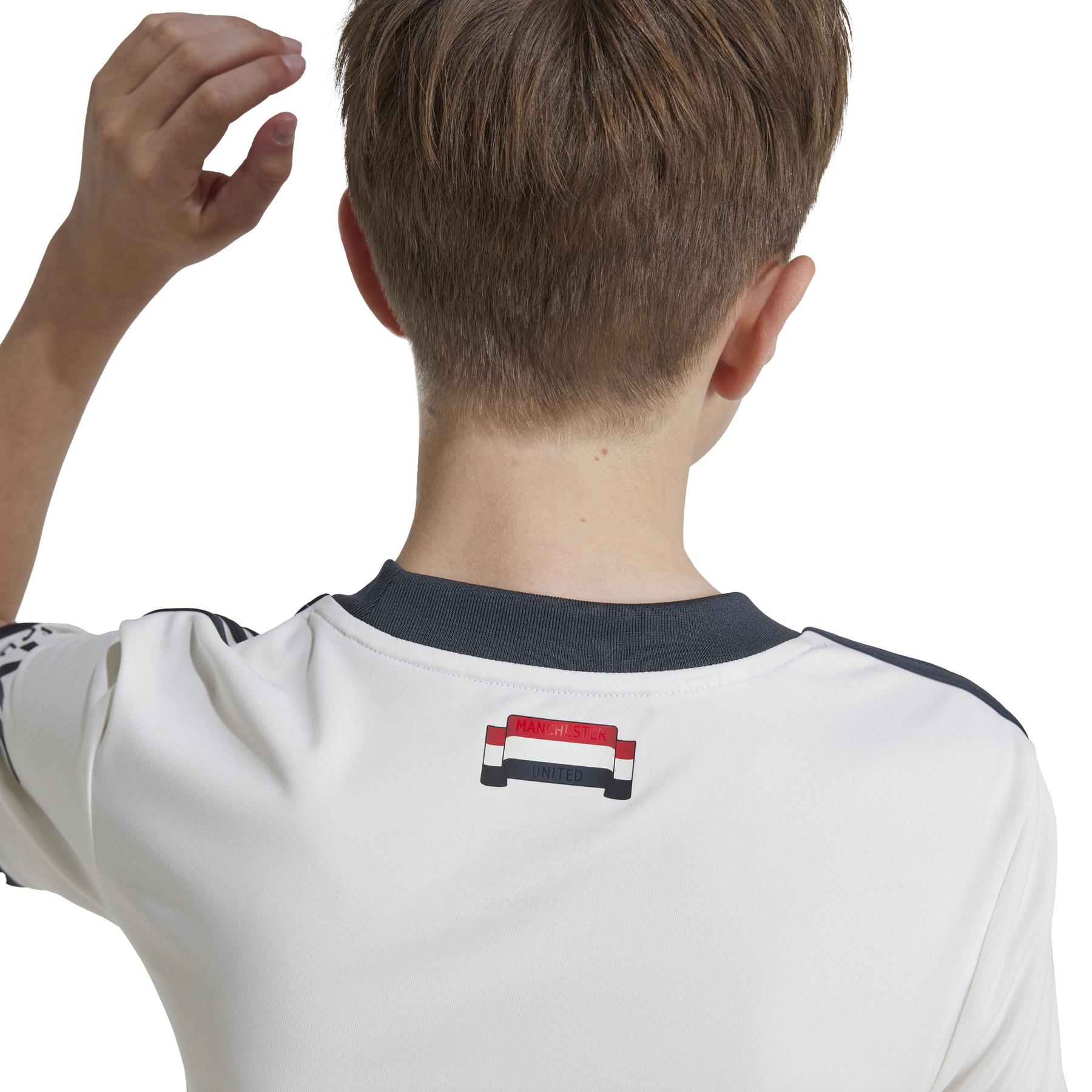 product/i/y/iy7804_5_apparel_on_model_detail_view_1_white.jpg