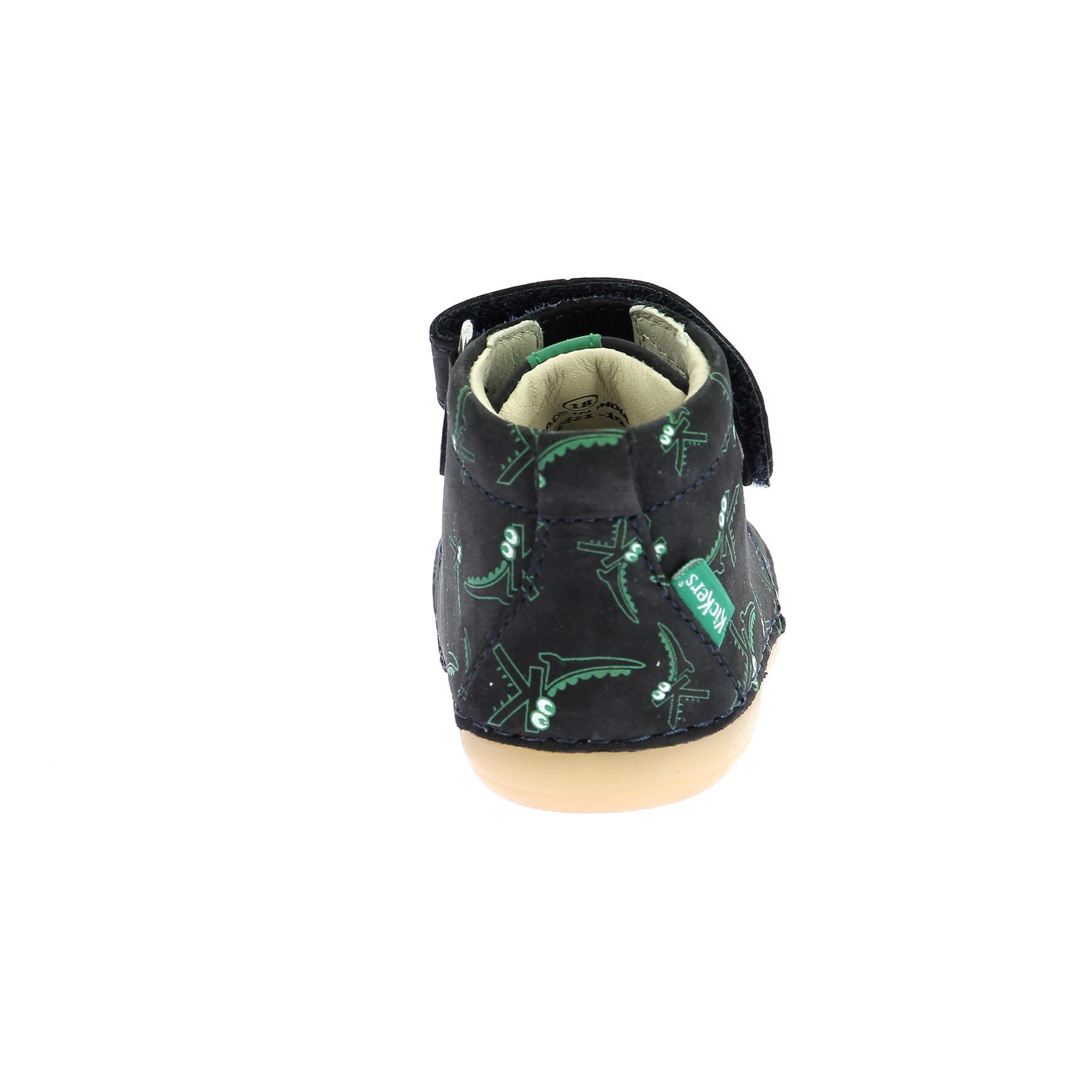 product/k/i/kickers_972421-10-103_marine-croco_3.jpg