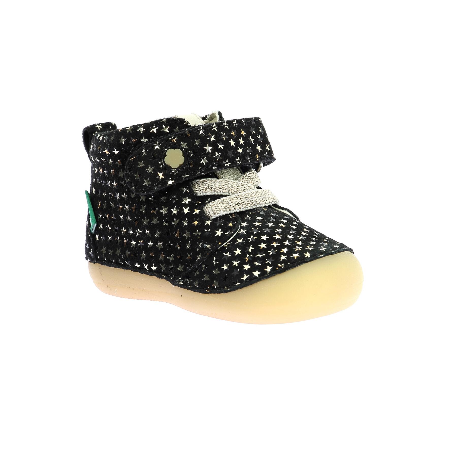 product/k/i/kickers_972422-10-81_noir-etoiles_2.jpg