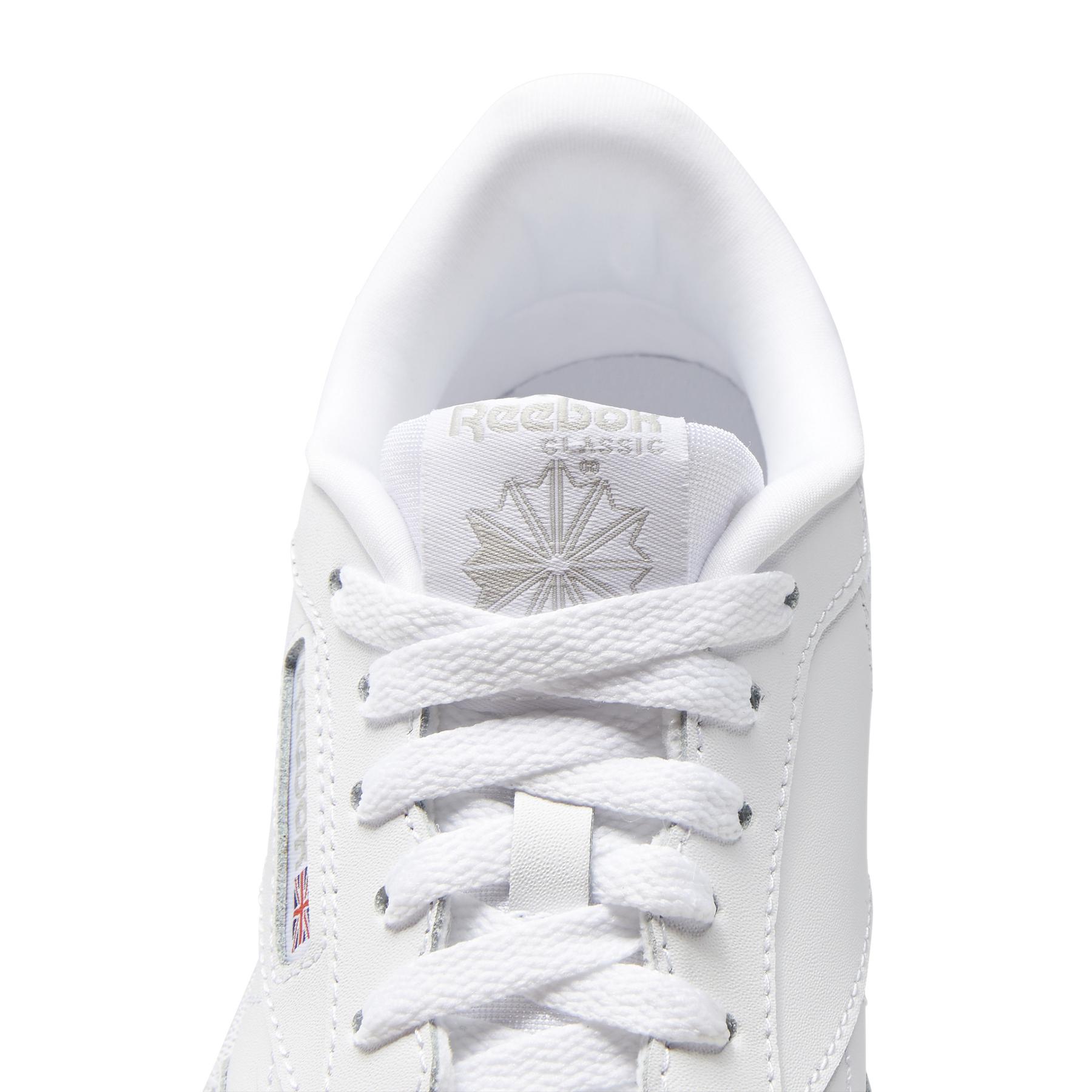 product/r/e/reebok-classics_bs6168_8_footwear_photography_detail_view_1_white_000.jpg