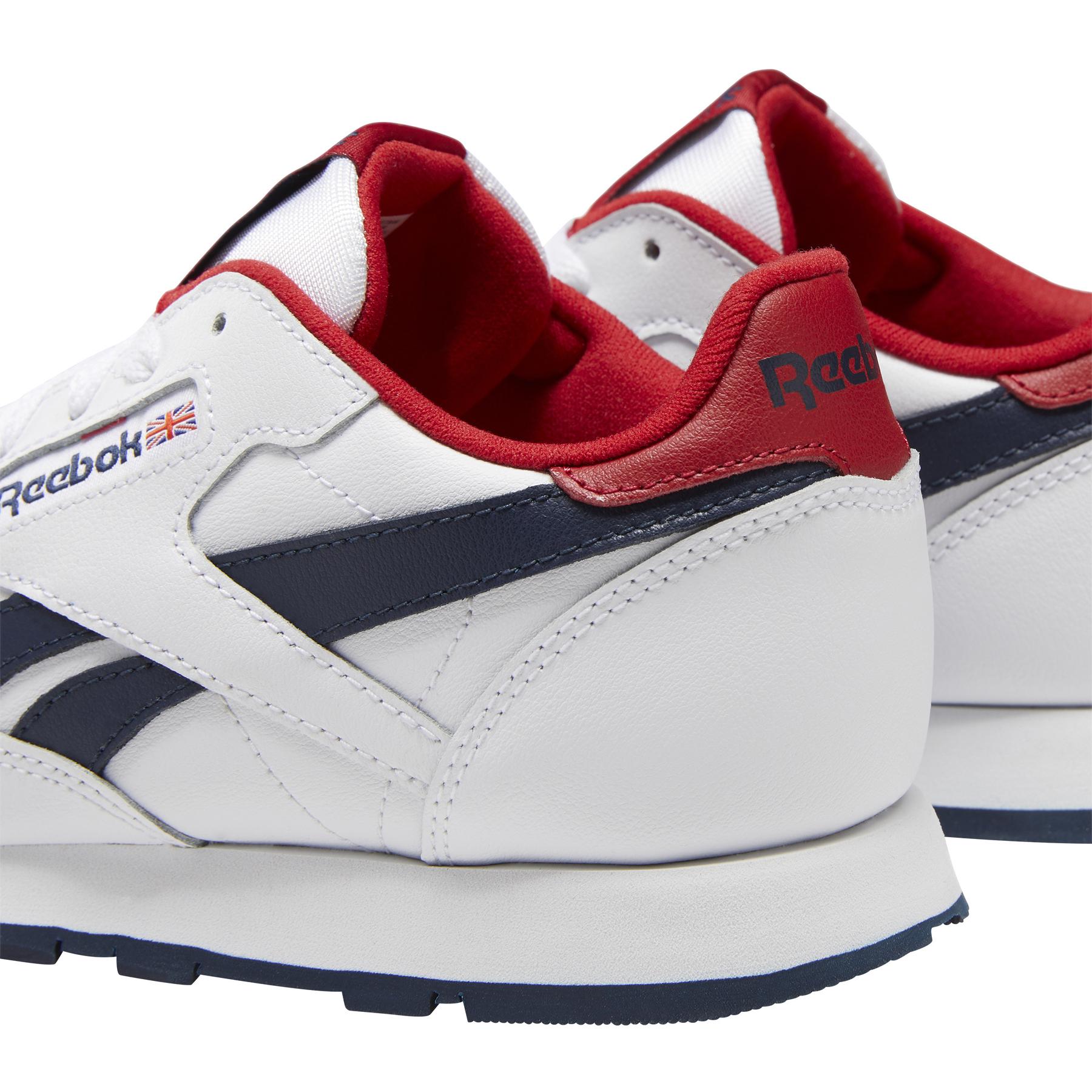 product/r/e/reebok-classics_dv9549_8_footwear_photography_detail_view_2_white_000.jpg