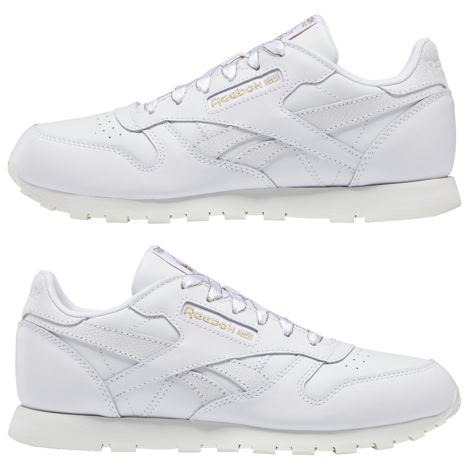 product/r/e/reebok-classics_dv9631_10_footwear_photography_mirrored_pair_view_white_000.jpg
