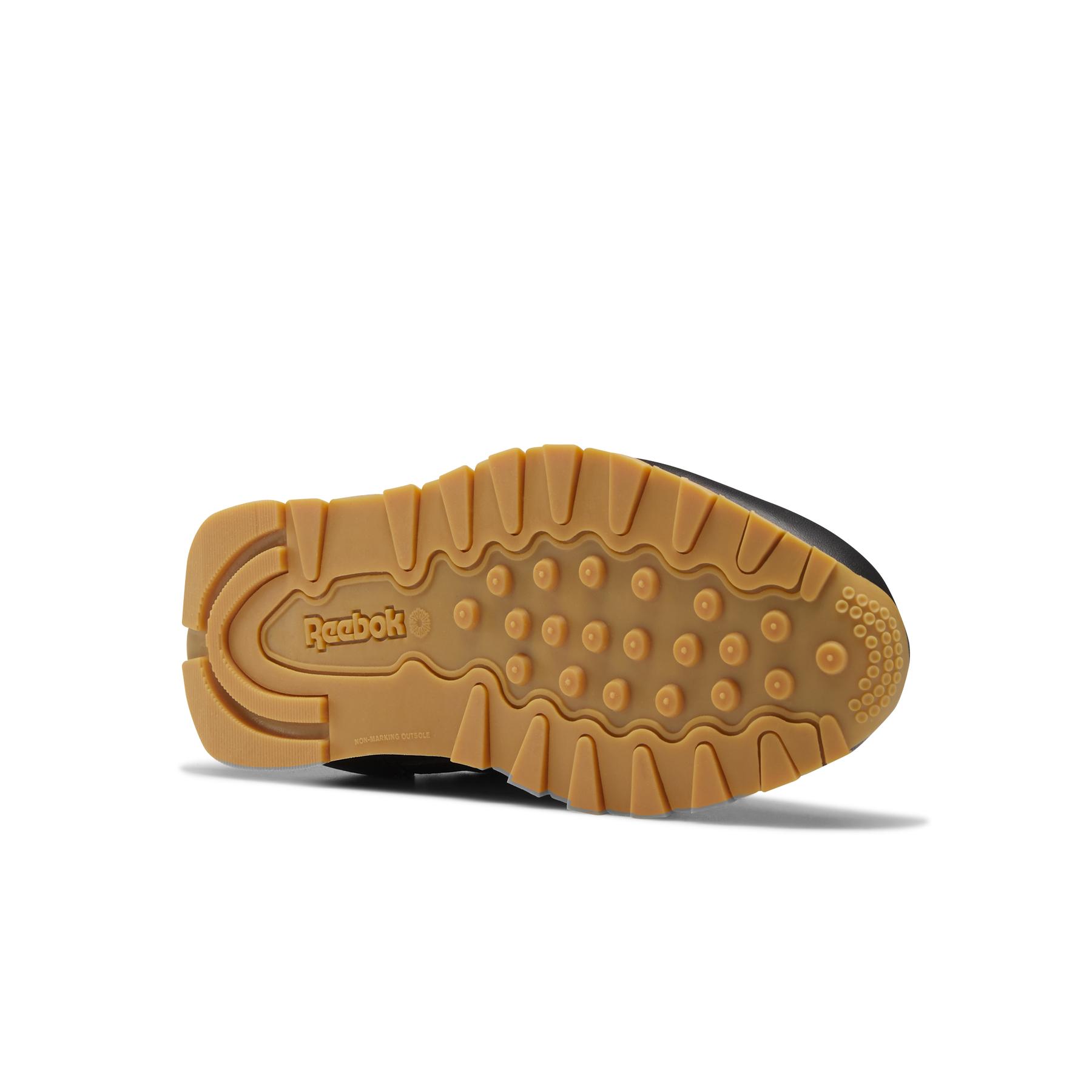 product/r/e/reebok-classics_eh1285_3_footwear_photography_bottom_view_white_000.jpg