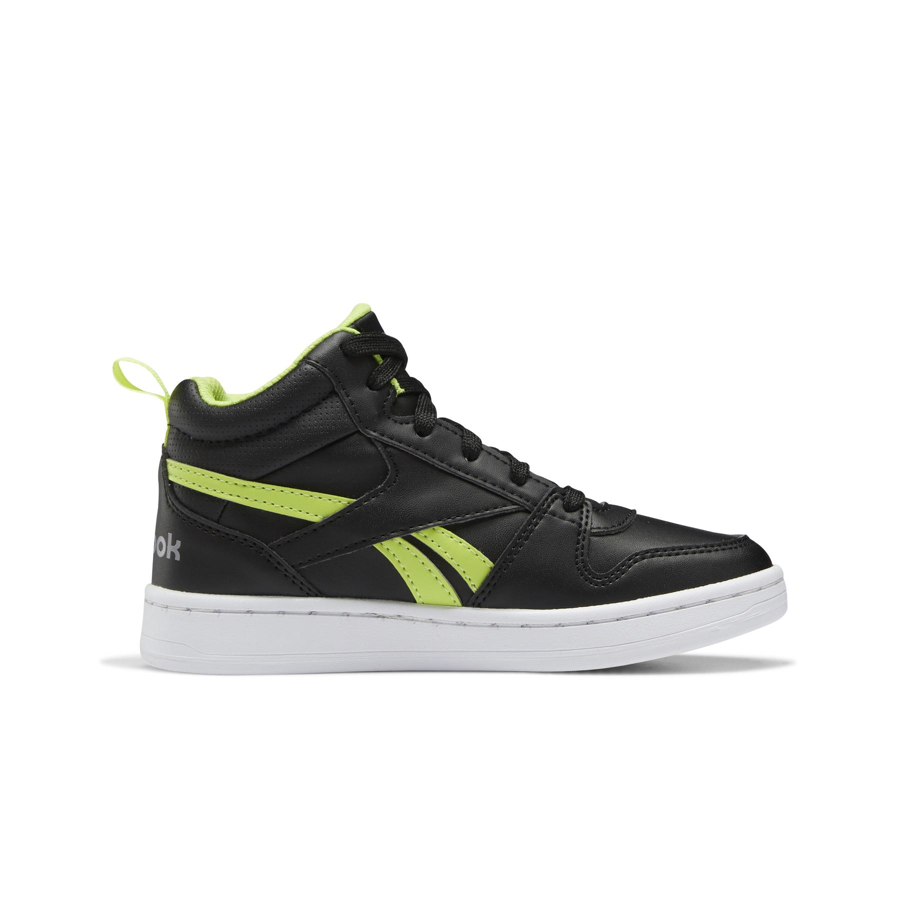 product/r/e/reebok-classics_g58519_4_footwear_photography_side_medial_center_view_white_000.jpg