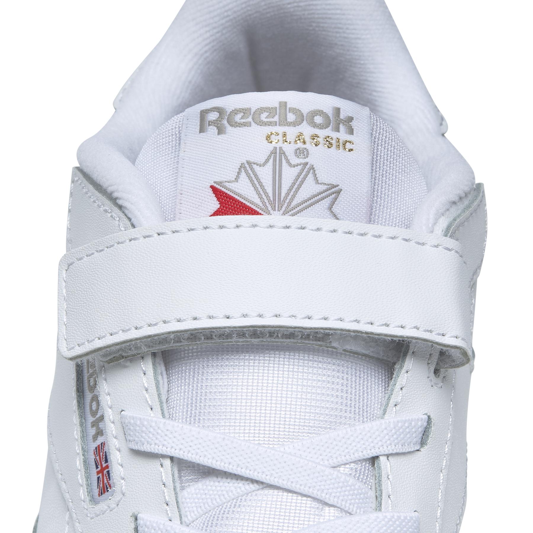 product/r/e/reebok-classics_gz5257_7_footwear_photography_detail_view_1_white_000.jpg