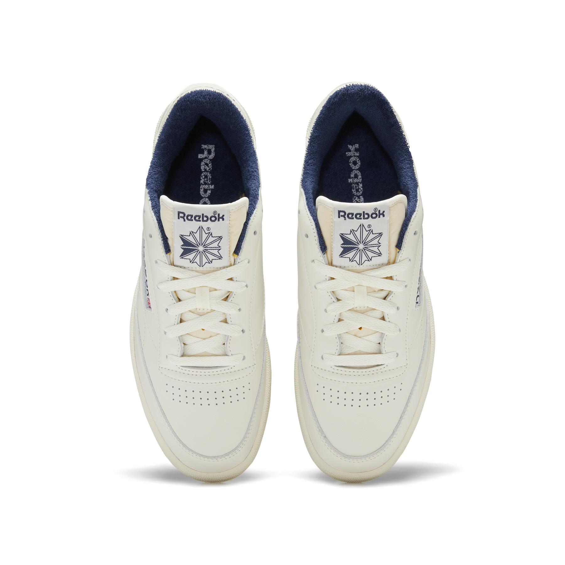 product/r/e/reebok_gx3683_2_footwear_photography_top_portrait_view_white.jpg