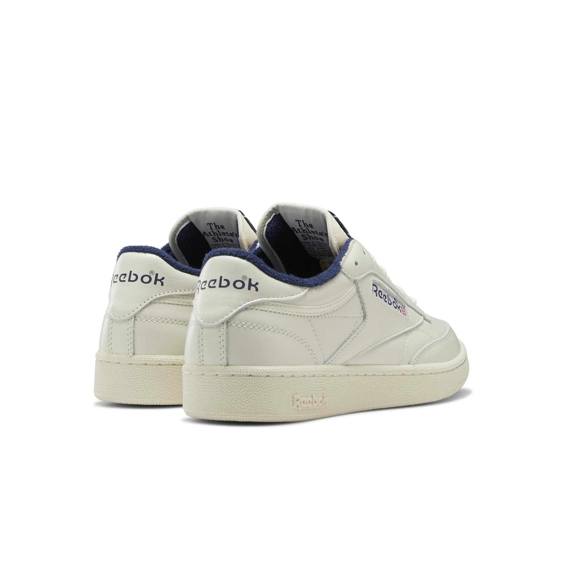 product/r/e/reebok_gx3683_6_footwear_photography_back_lateral_top_view_white.jpg