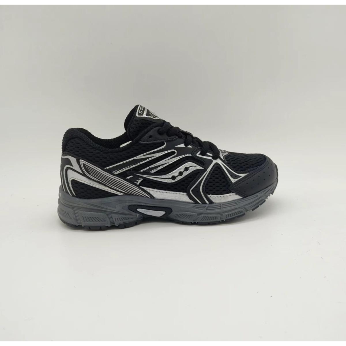 product/s/a/saucony_sk268229_black_5.jpg