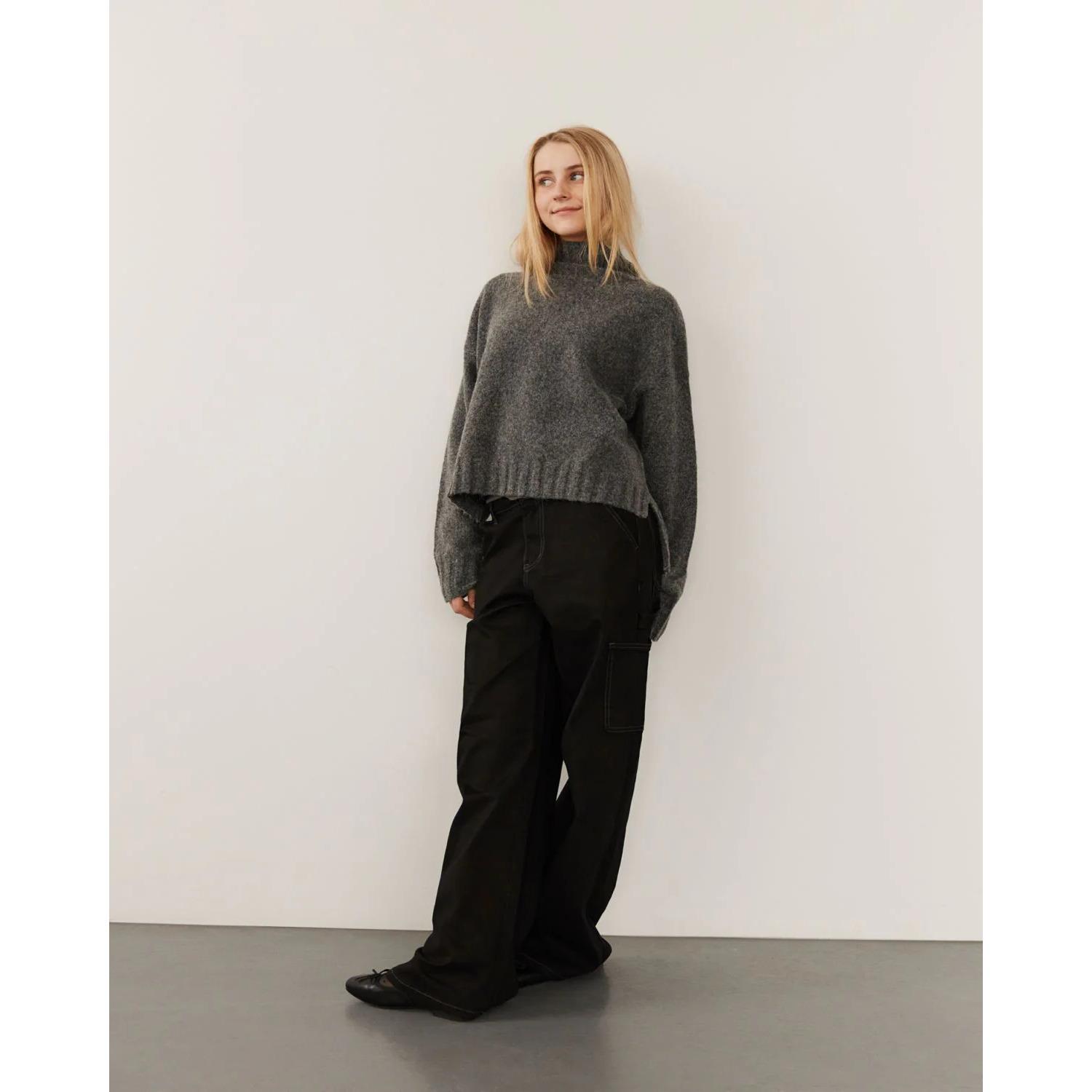 product/s/o/sofie-schnoor_g244249-8010_grey-melange_3.jpg