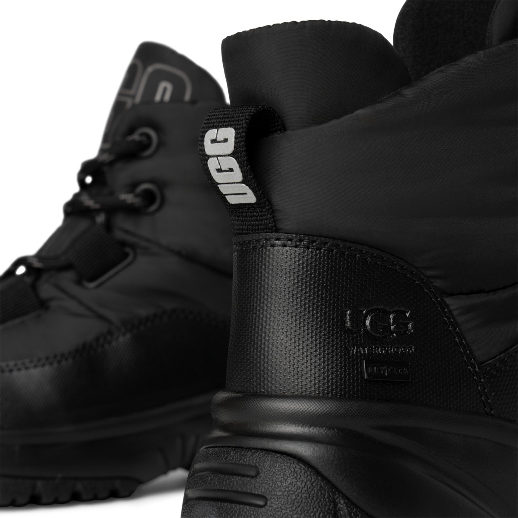 product/u/g/ugg_1143844-blk_noir_4.jpg