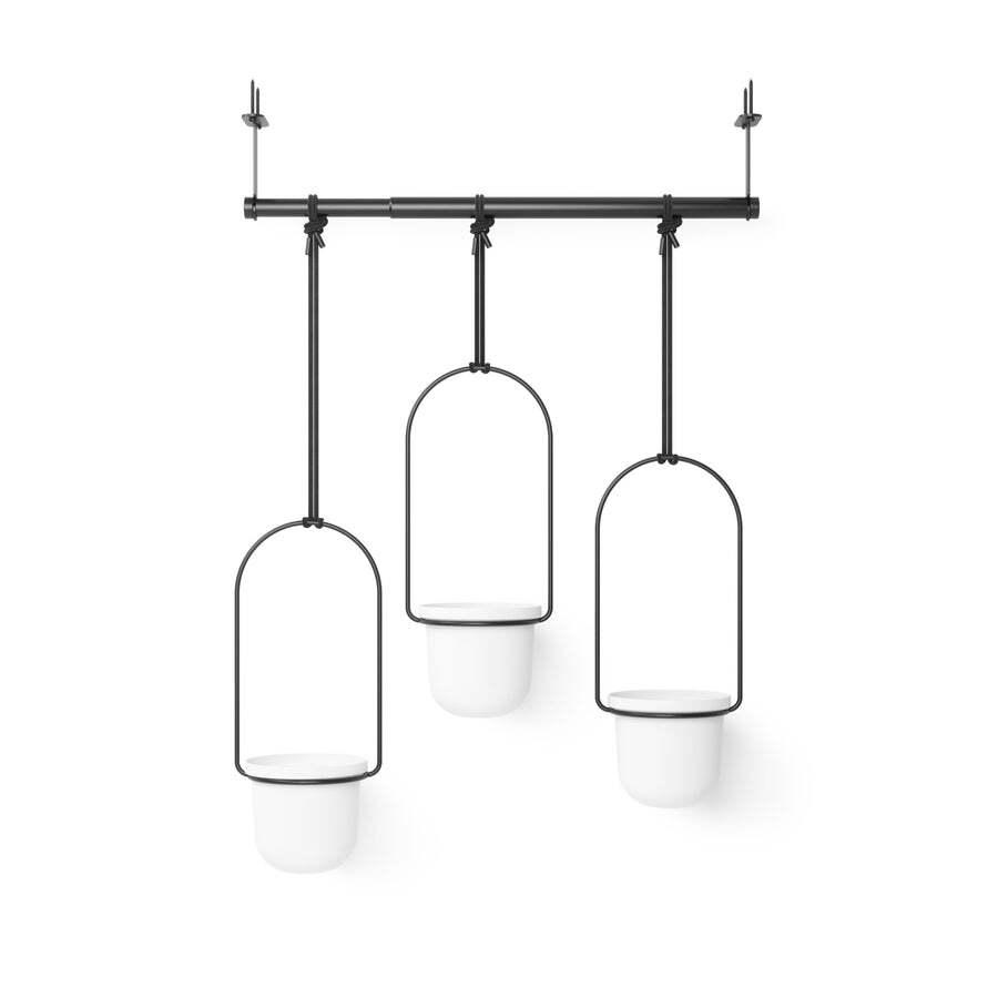product/u/m/umbra_1011748-660_white-black_1.jpg