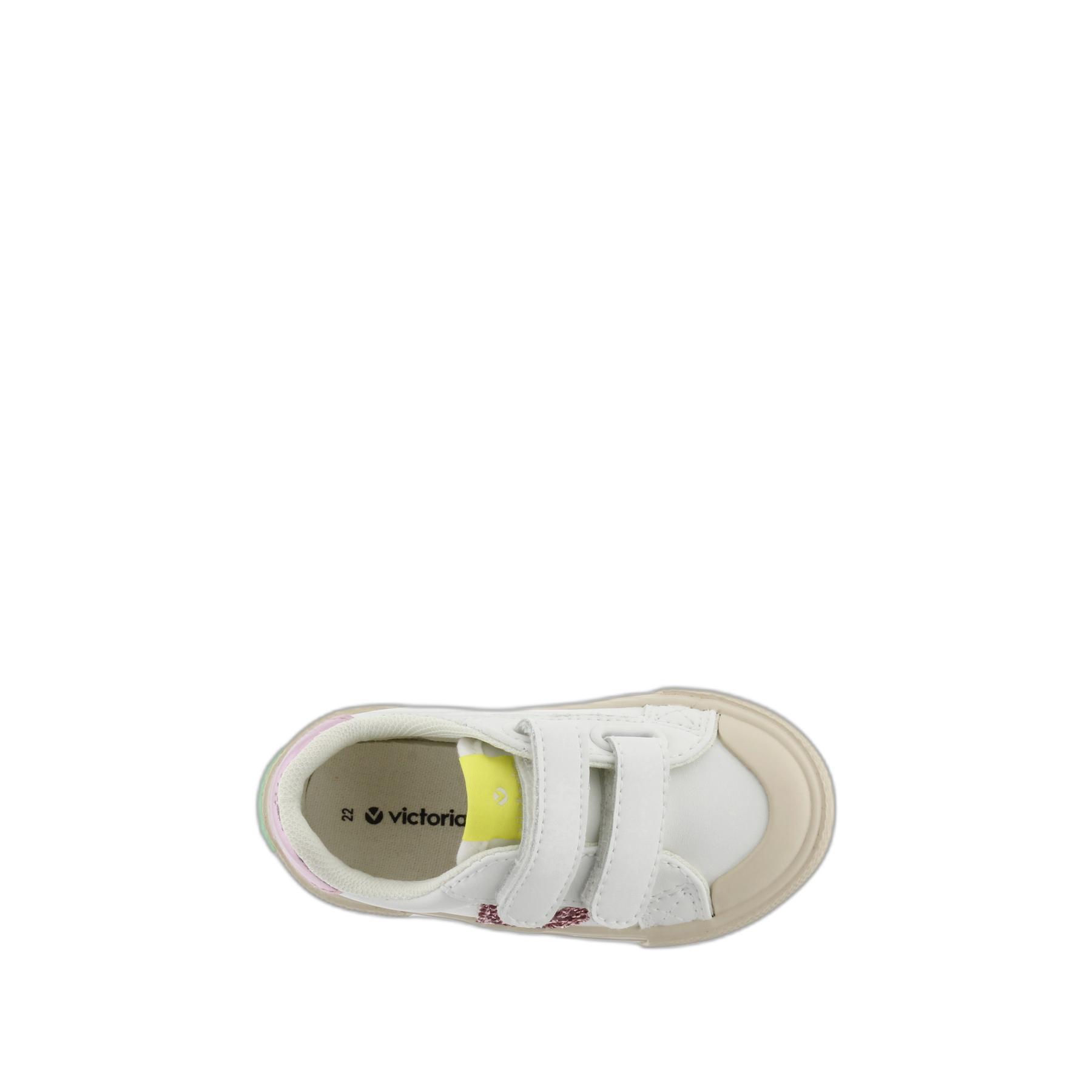 product/v/i/victoria_1065190-477_petalo_1.jpg