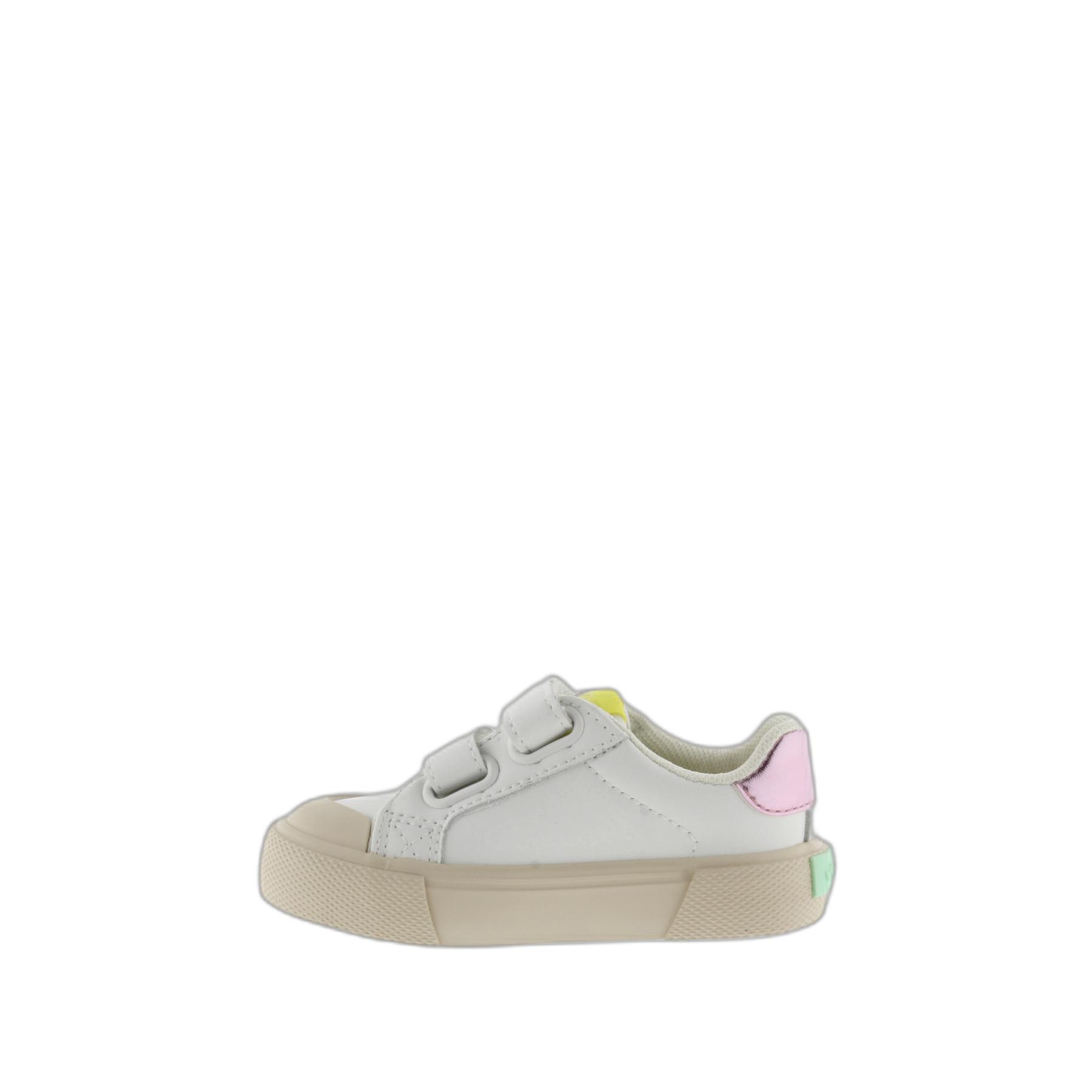 product/v/i/victoria_1065190-477_petalo_2.jpg
