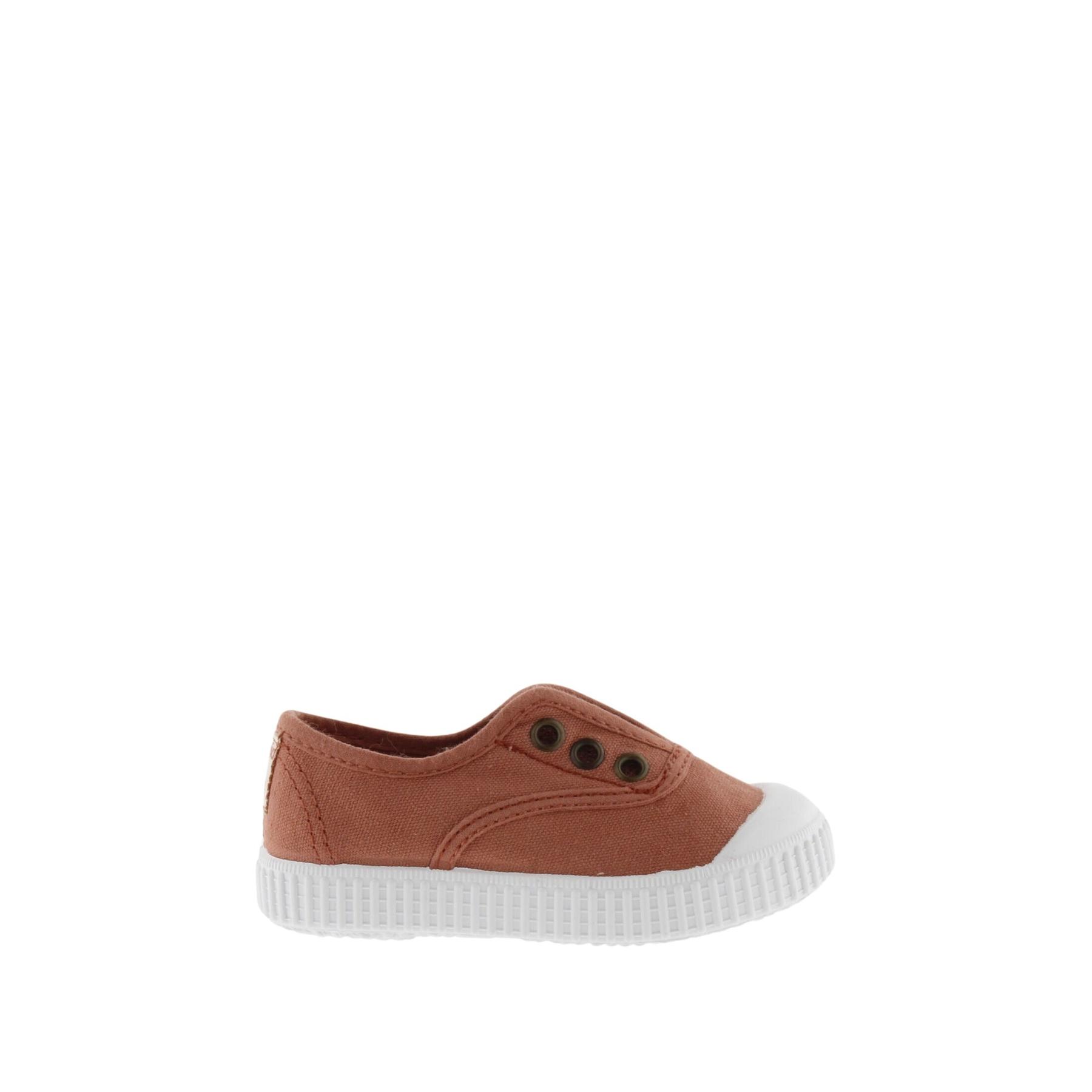 product/v/i/victoria_106627-46_0.jpg