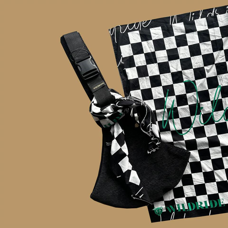 product/w/i/wildride_2810005_black-white_3.jpg