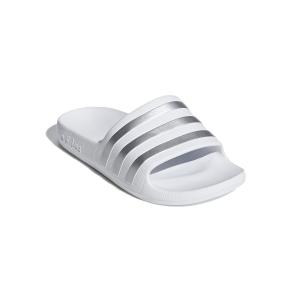 product/a/d/adidas_f35555_6_footwear_photography_front_lateral_top_view_white-nw112824.jpg