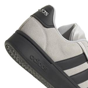 product/a/d/adidas_ih1287_8_footwear_photography_detail_view_1_white.jpg