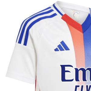 product/a/d/adidas_iv4735_4_apparel_photography_detail_view_1_white-nw052424.jpg