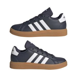 product/a/d/adidas_ji0970_10_footwear_photography_mirrored_pair_view_white-nw091625.jpg